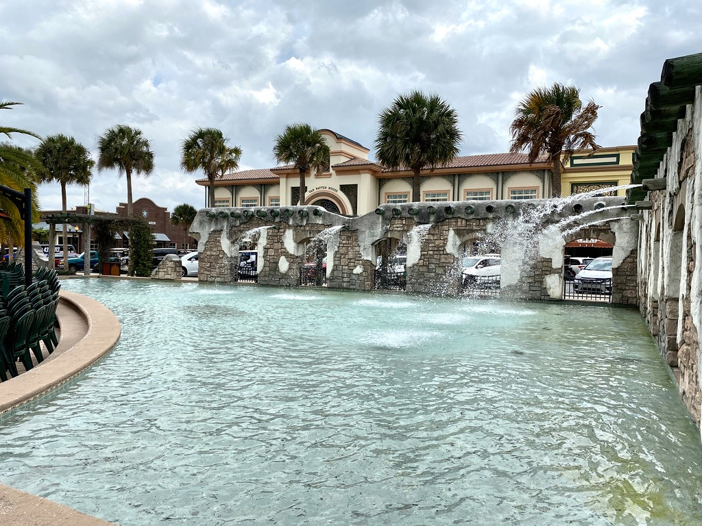 Water Fountains in Spanish Springs, The Villages, FL Flickr