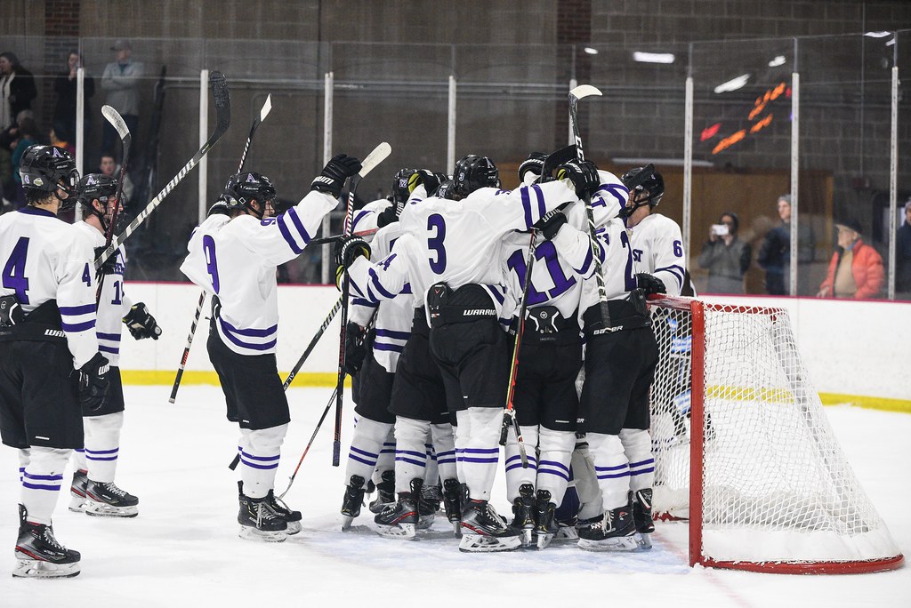 Amherst_Mens_Hockey_20200215_CS2_3919 Amherst Mammoths Flickr