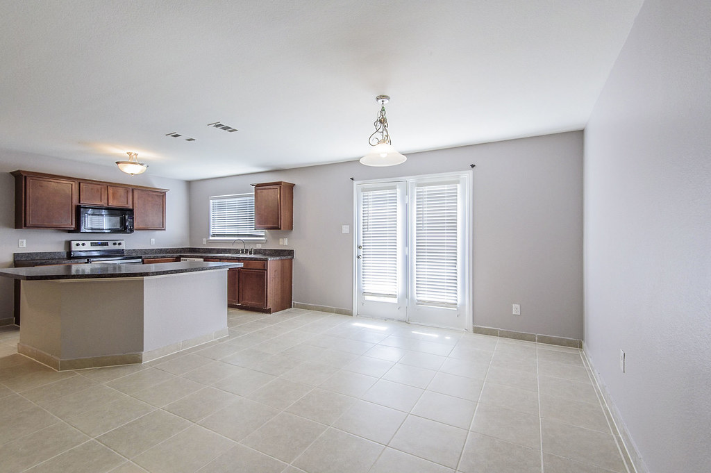 114607 231 Saddlebrook Lane Waxahachie, TX 75165 Brent Eckley Flickr