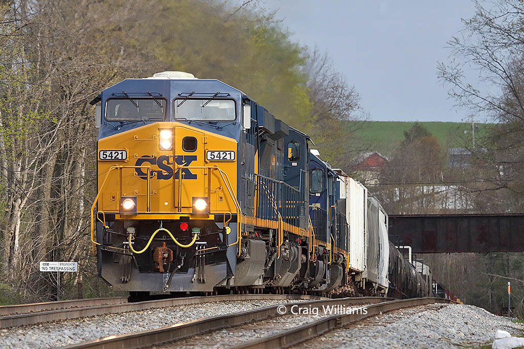 CSXT 5421 Eastbound Q316 at Terra Alta WV Eastbound train … Flickr