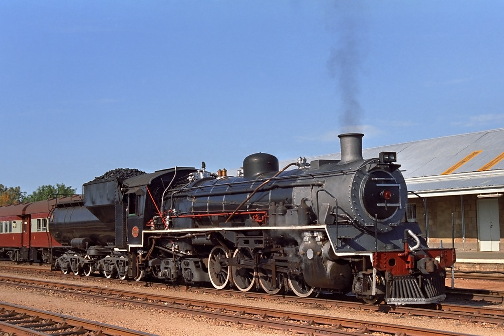 Class 24 Oudtshoorn Oudtshoorn station in the heart of o… Flickr