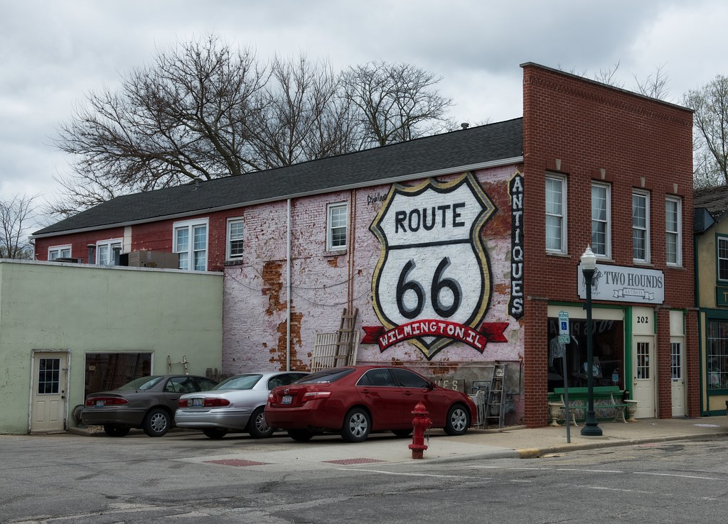 Route 66, Wilmington, Illinois Ruta 66. De la modernidad a… Flickr
