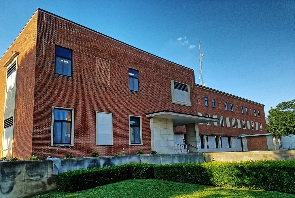 Adams County Courthouse Quincy IL (2) Kevin Stewart Flickr