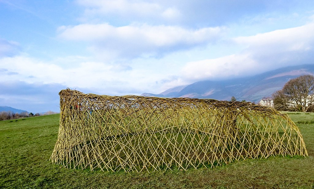 willow_shelter_crow_park_keswick_28595 allybeag Flickr