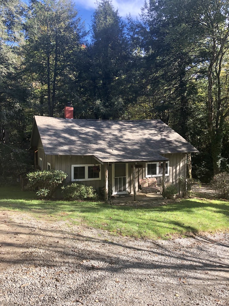 Galatia Cabin, E. M. Backus Lodge (Canaan Land), Lake Toxa… Flickr