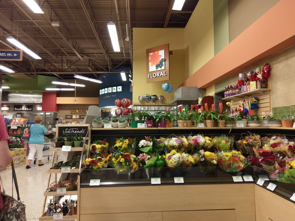 Floral Like dairy, grocery floral departments seem to be s… Flickr