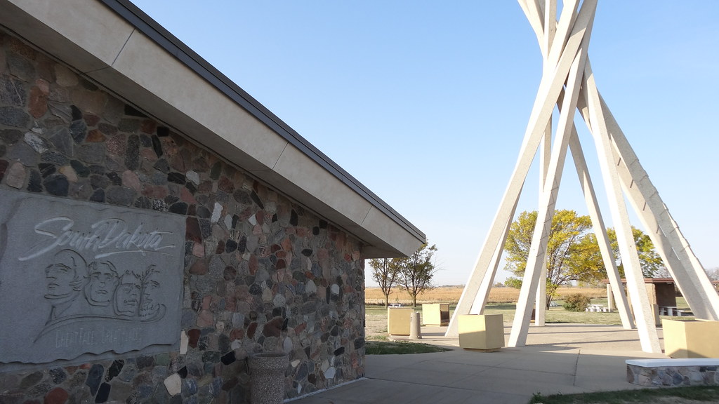 Sculpture, Salem Eastbound Information Center, Salem, SD Flickr