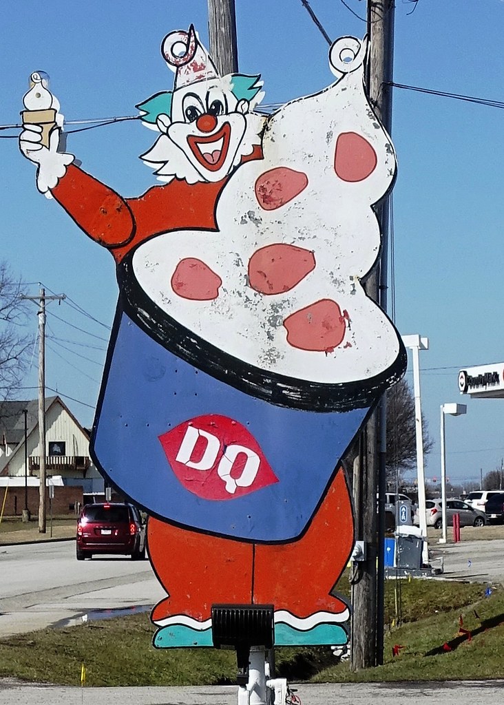 IN, ShelbyvilleU.S. 421(Old) Dairy Queen Clown Sign Flickr