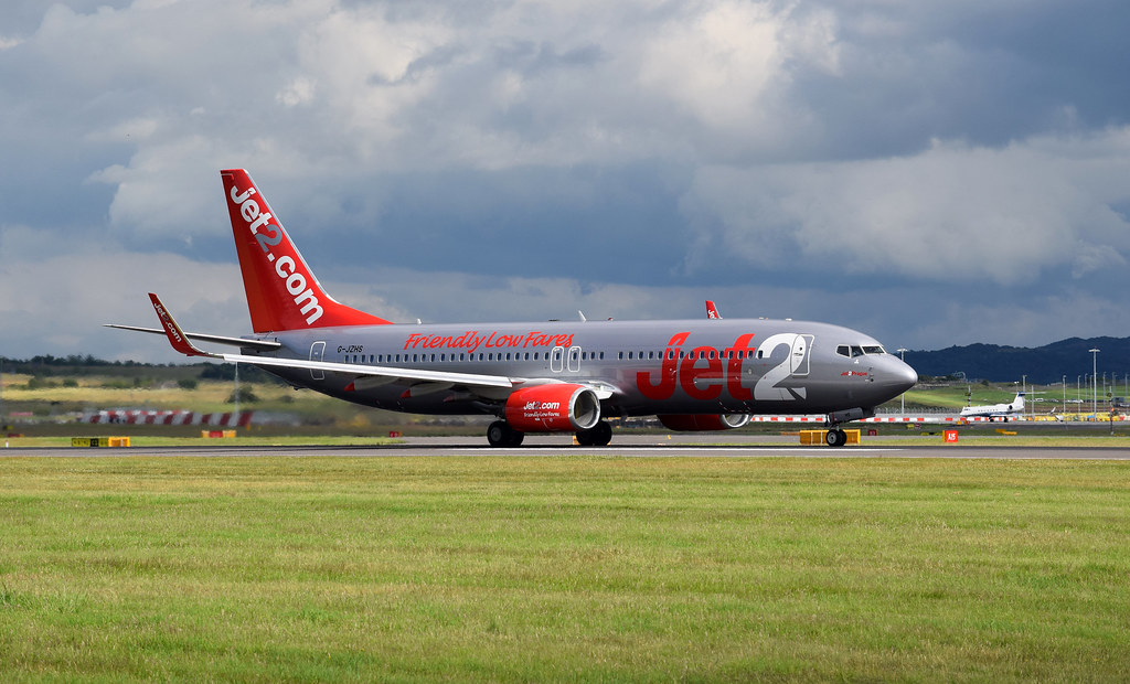 Jet2 Boeing 737 GJZHS at Edinburgh 13/7/19 andyflyer Flickr