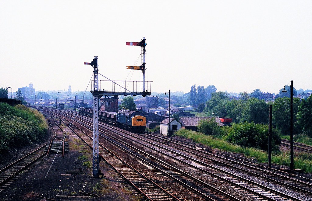 n85bs Shrewsbury Crewe Bank 4785 97405 (40060) shunts a… Flickr