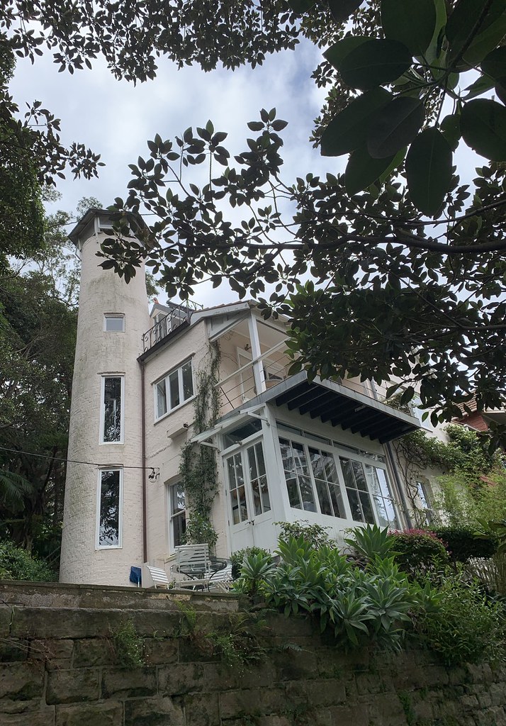 House on the hill... Wendy Whiteley's Home at Lavender Bay… Flickr