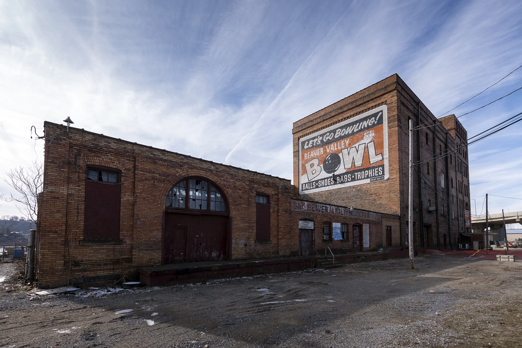 Beaver Valley Bowl, Rochester, PA 25 New York Ave. Origina… Flickr