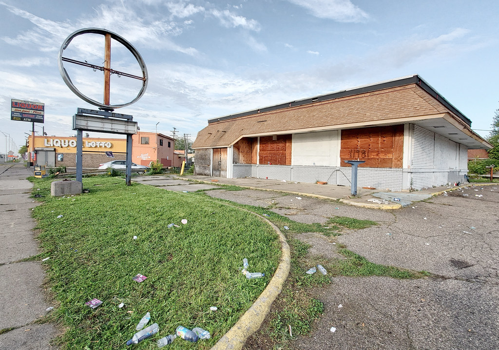 Abandoned Burger King at 11981 Gratiot Detroit, MI Flickr