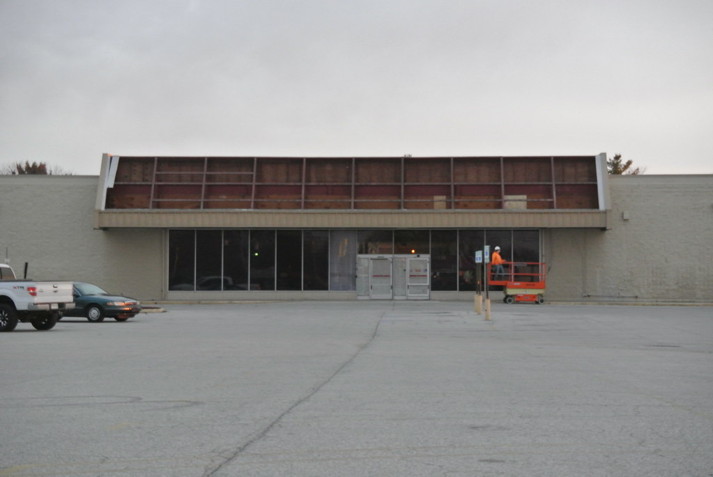 Kmart Gas City IN gameking3 Flickr