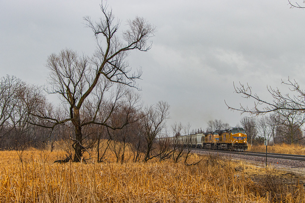Old Kirk Road UP AC4400CW 5923 leads the way of UP COKNA … Flickr