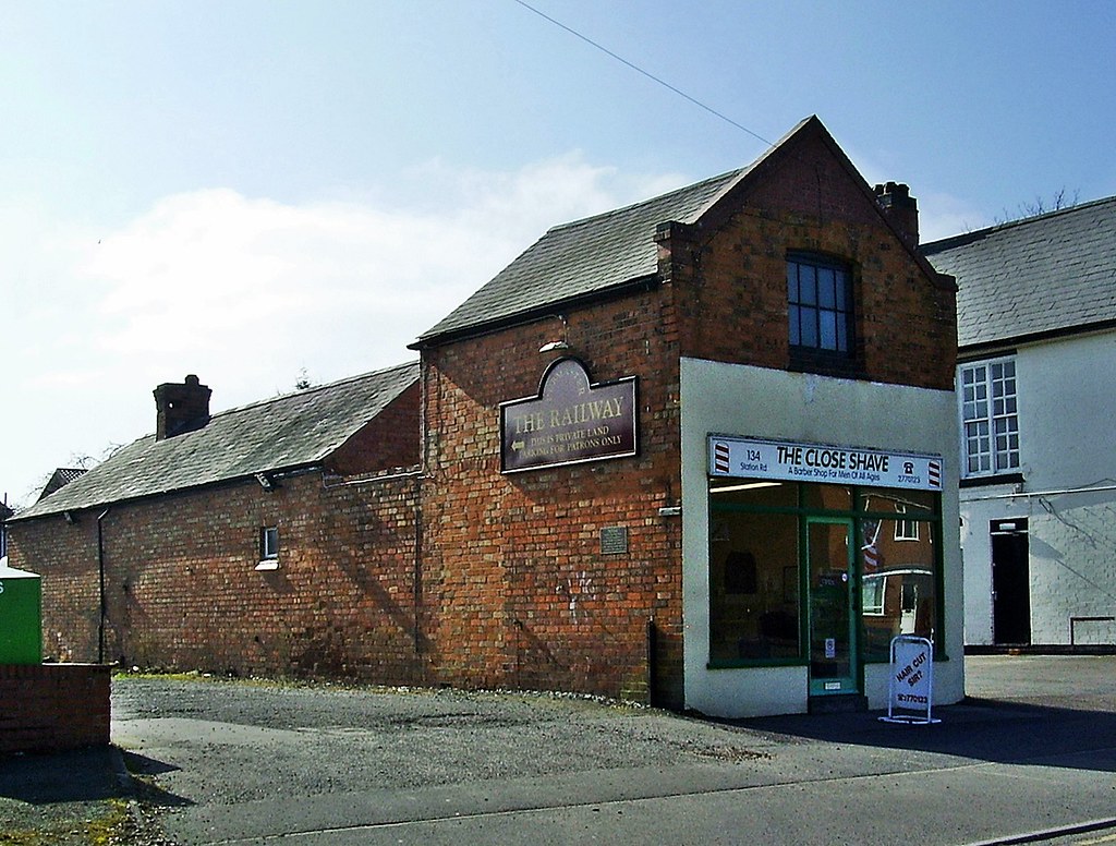 CountesthorpeThe Close Shave Saxon Sky Flickr