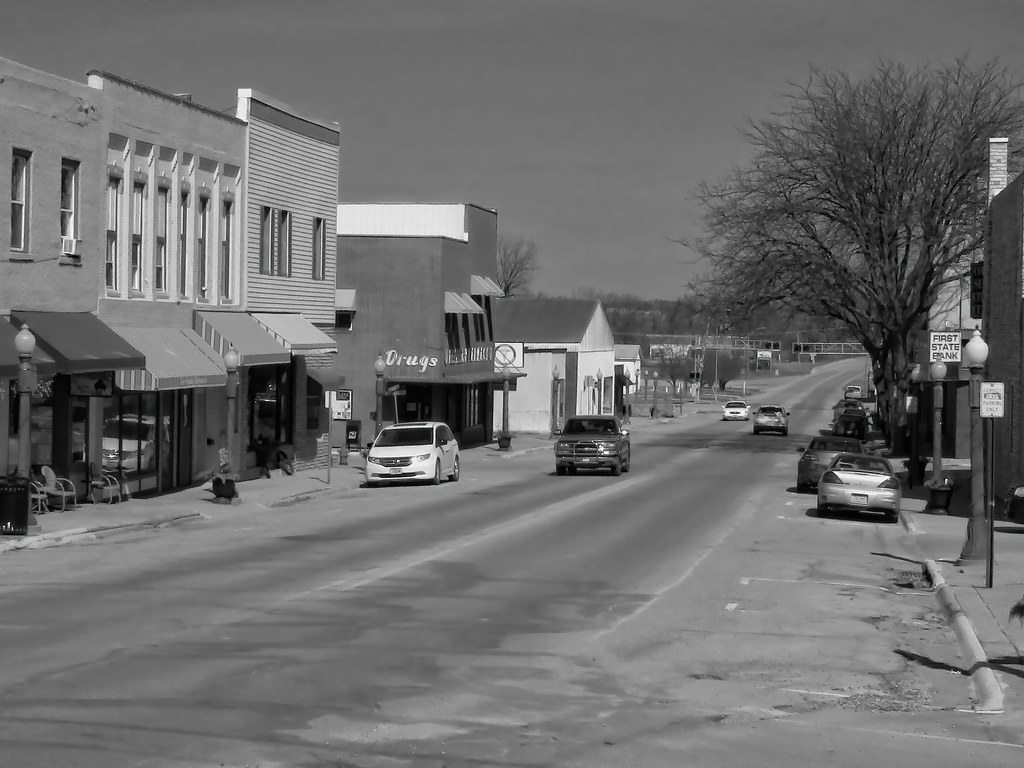 Colfax, Iowa N. Walnut Street (looking north) business dis… Flickr