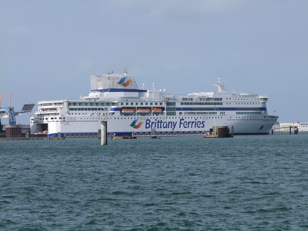 MV PontAven ferry Brittany Ferries Construit au chantier … Flickr