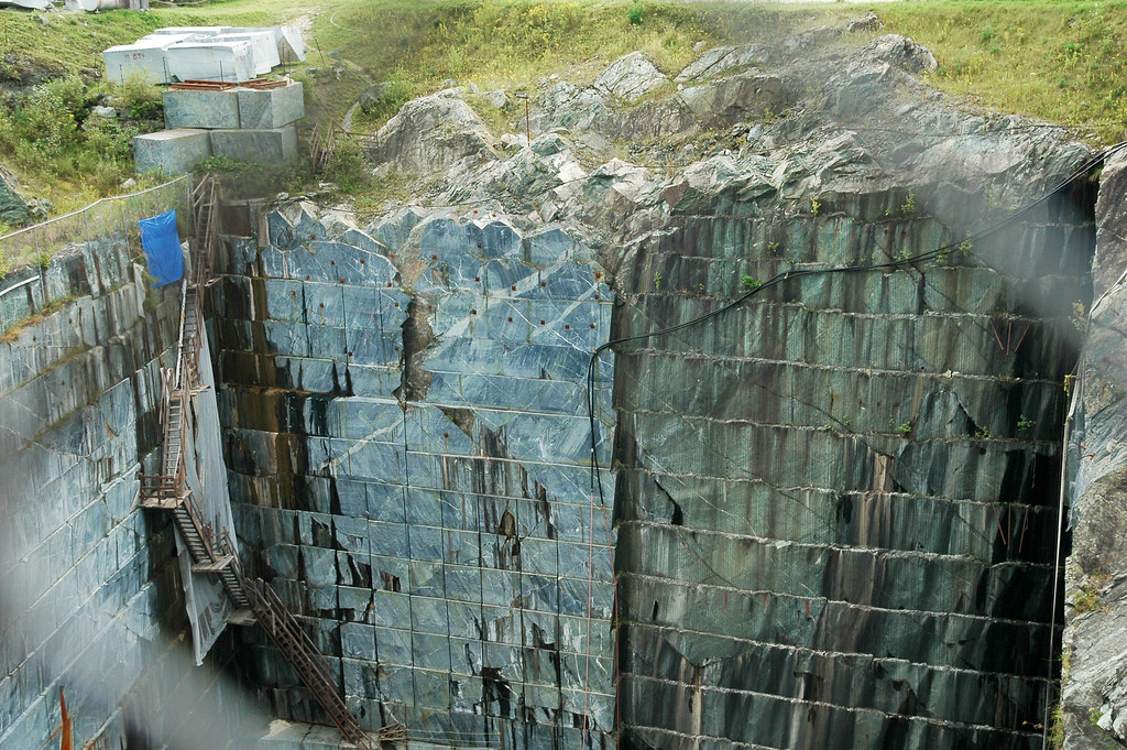 Serpentinite quarry (Vermont Verde Antique International Q… Flickr