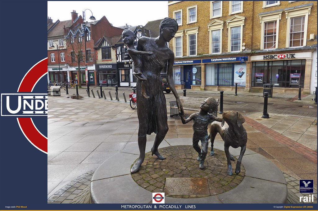 UXBRIDGE Underground Station Picture above; The statue out… Flickr