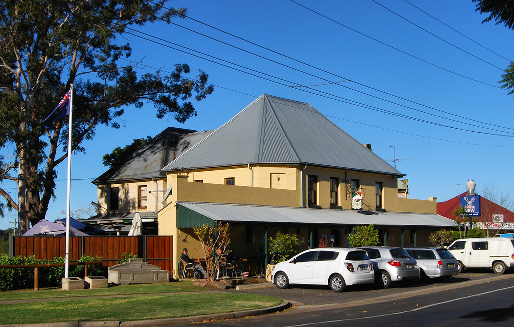 Bird in Hand Hotel, Pitt Town, Sydney, NSW. 81 Bathurst St… Flickr