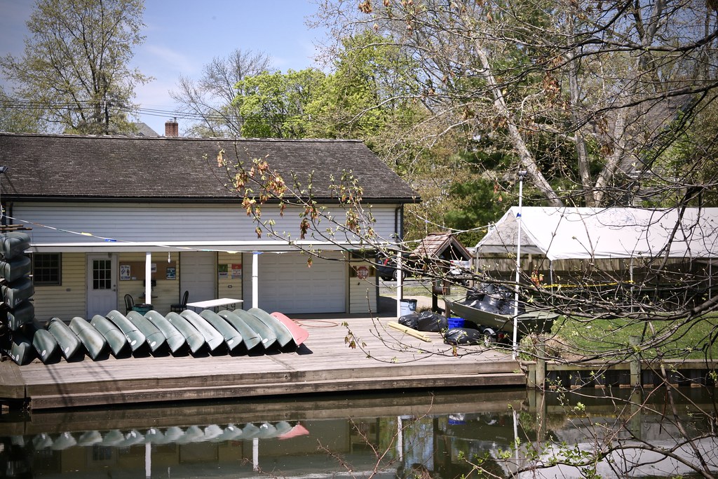 Spring at The Cranford Canoe Club The Cranford Canoe Club … Flickr