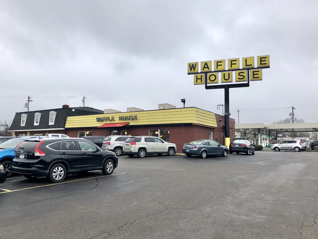 Waffle House, Philadelphia Street, Covington, KY Warren LeMay Flickr