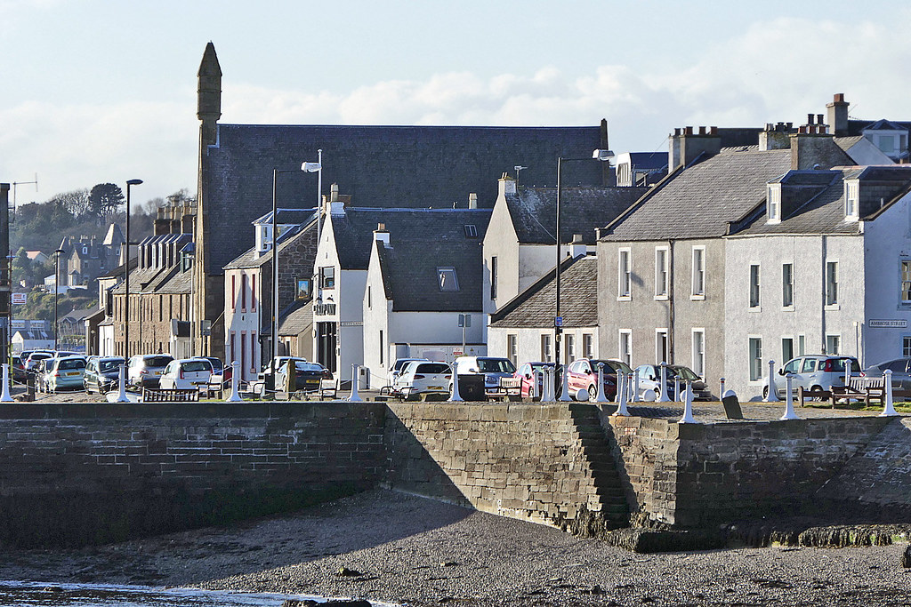 Broughty Ferry A part of Dundee with its own identity,more… Flickr