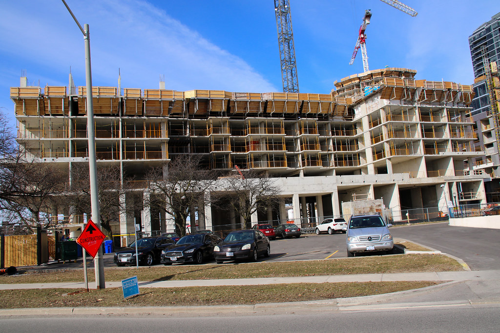 Valhalla Town Square Condos (2 Gibbs Rd, Edilcan Developme… Flickr