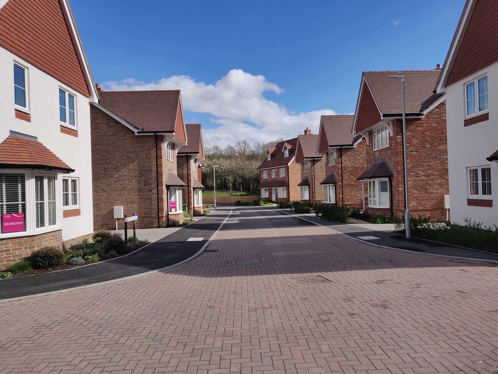 White Fascia & Sofft Installation Case Study Empire Park Greenhithe