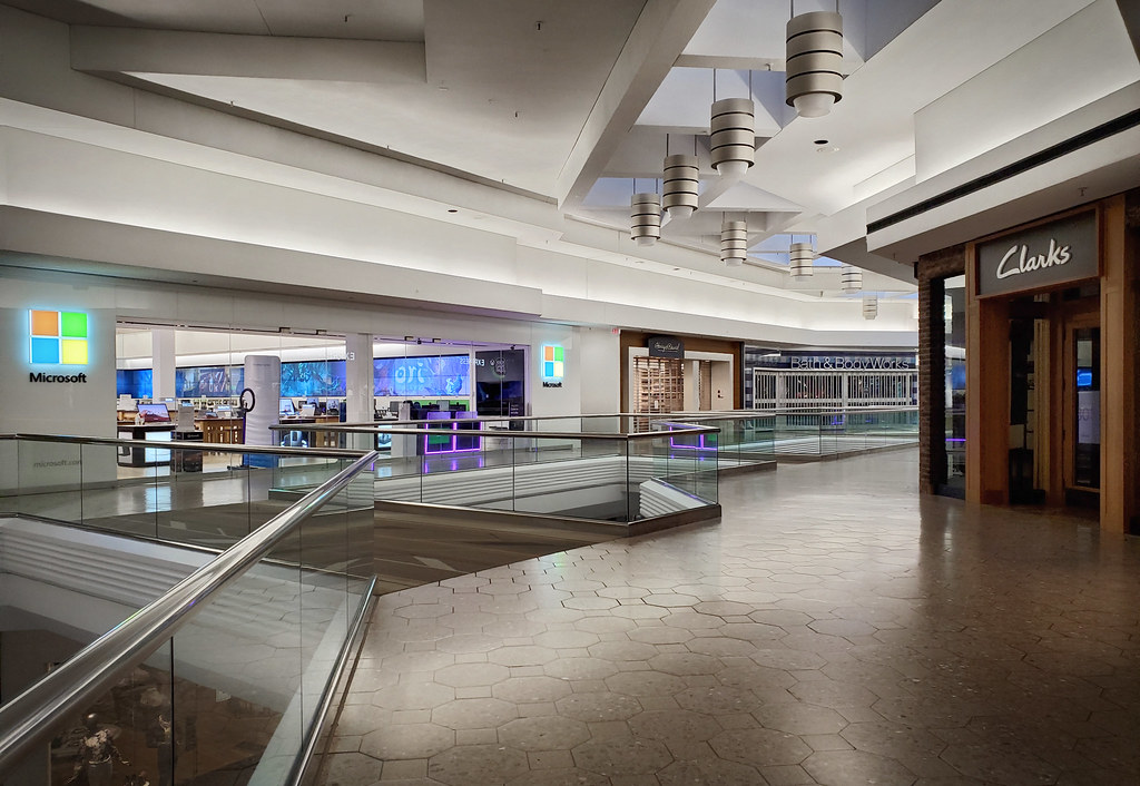 Westfarms Hours Before Coronavirus Shutdown A photograph… Flickr