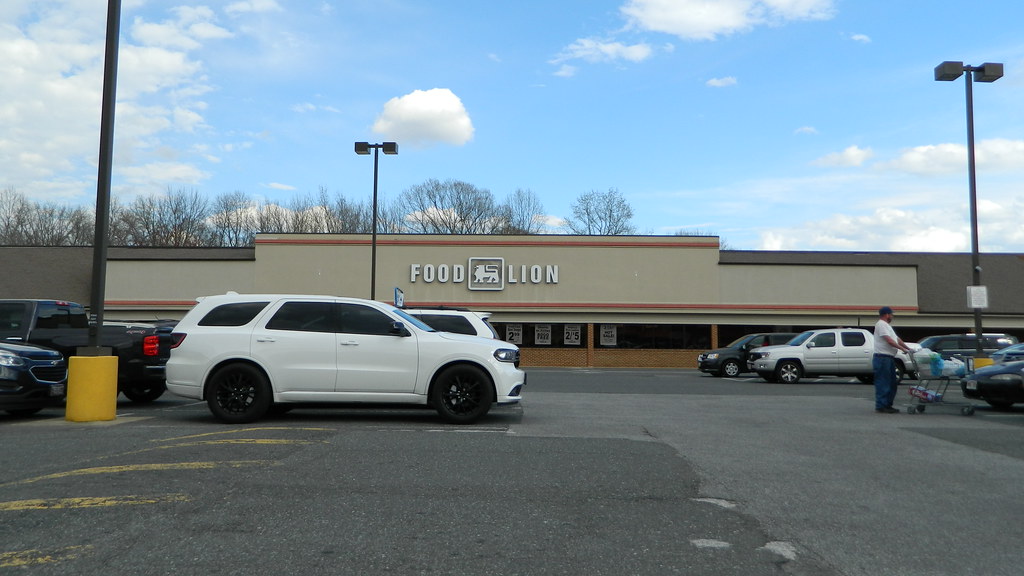 Food Lion Food Lion 403 15429 Dahlgren Road, King … Flickr