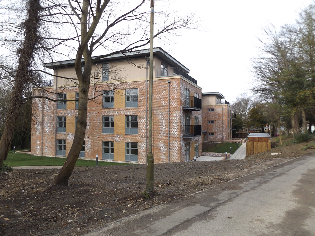 DSCF6016 Springs Ashfield Court alfredstone Flickr