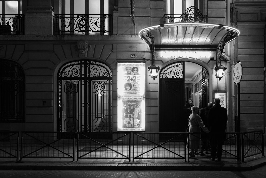 Paris, Théâtre Tristan Bernard Christian Dieu Flickr