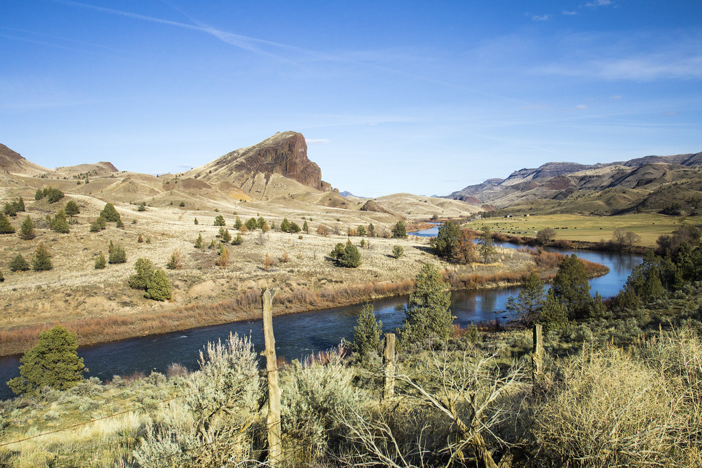 Burnt Ranch Road along the John Day River, Oregon If you a… Flickr