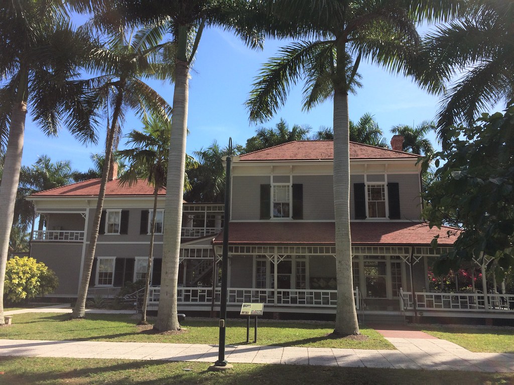 Thomas Edison's Home (Rear) Facing the Caloosahatchee Rive… Flickr