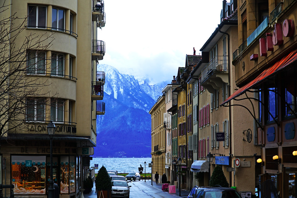 Rue du Lac, Vevey, Switzerland Andrey Sulitskiy Flickr