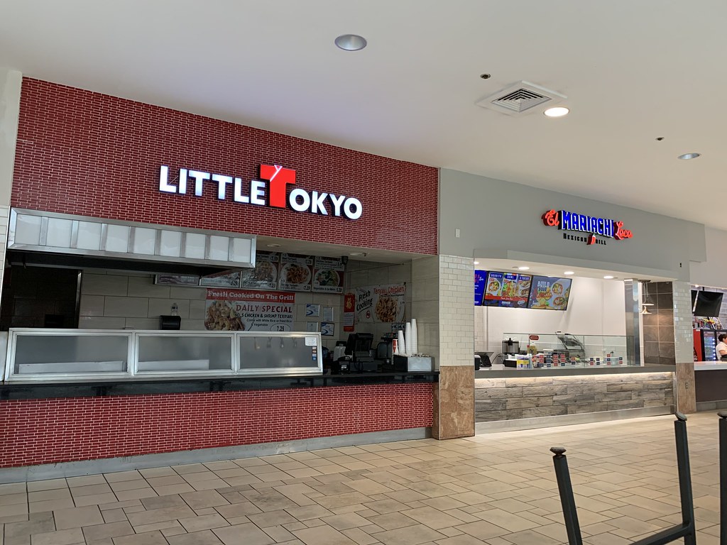 Chesterfield Towne Center stores a photo on Flickriver