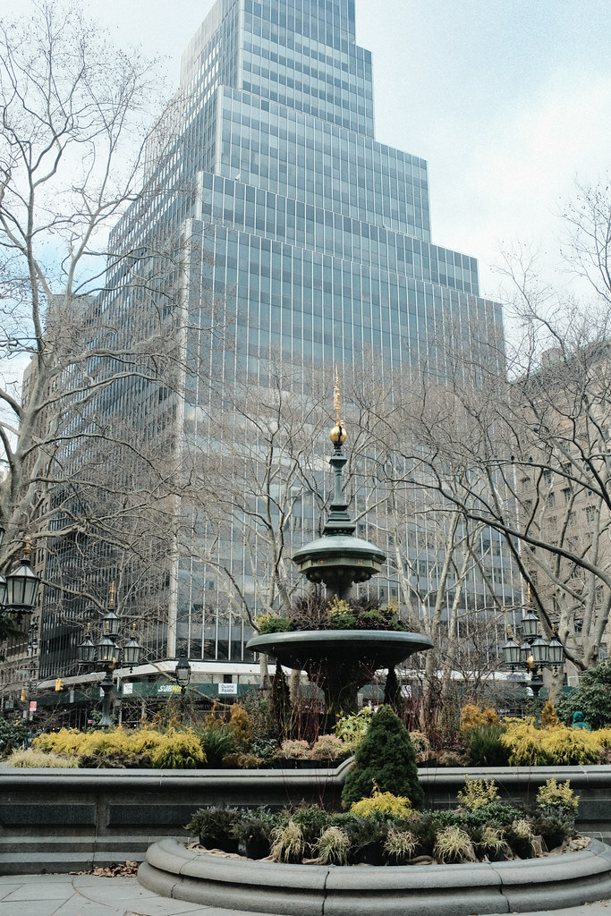City Hall Fountain planted A nice surprise as the founta… Flickr