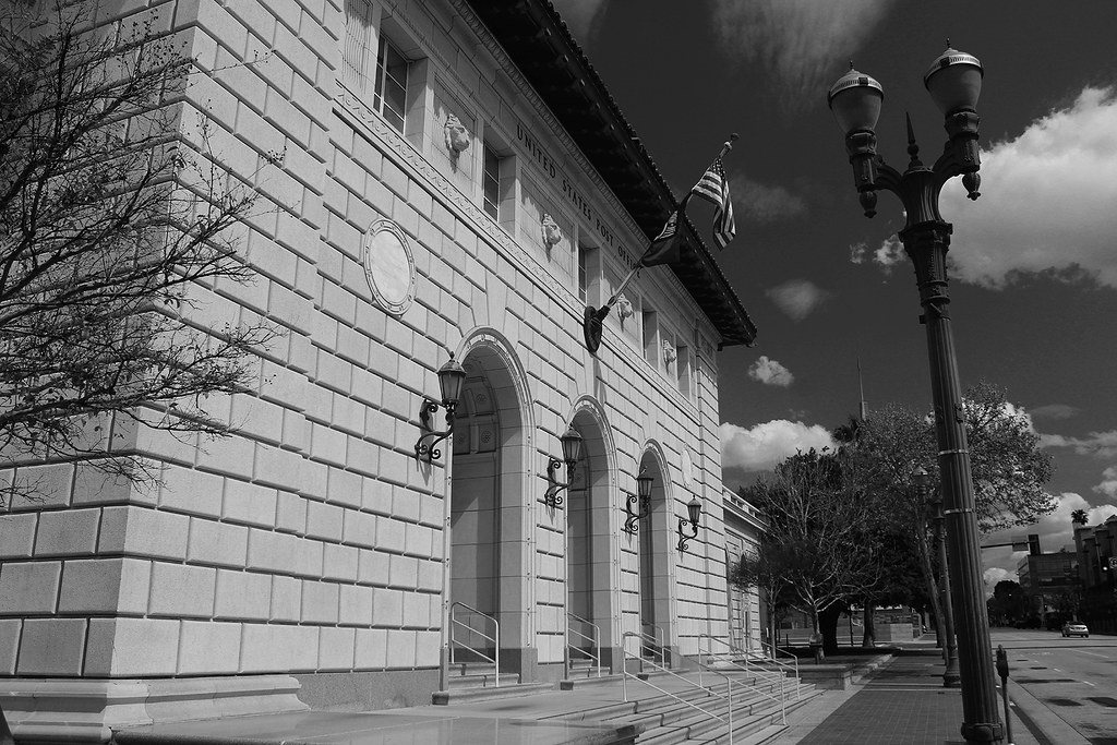 Post Office in Black and White This post office is on Broa… Flickr