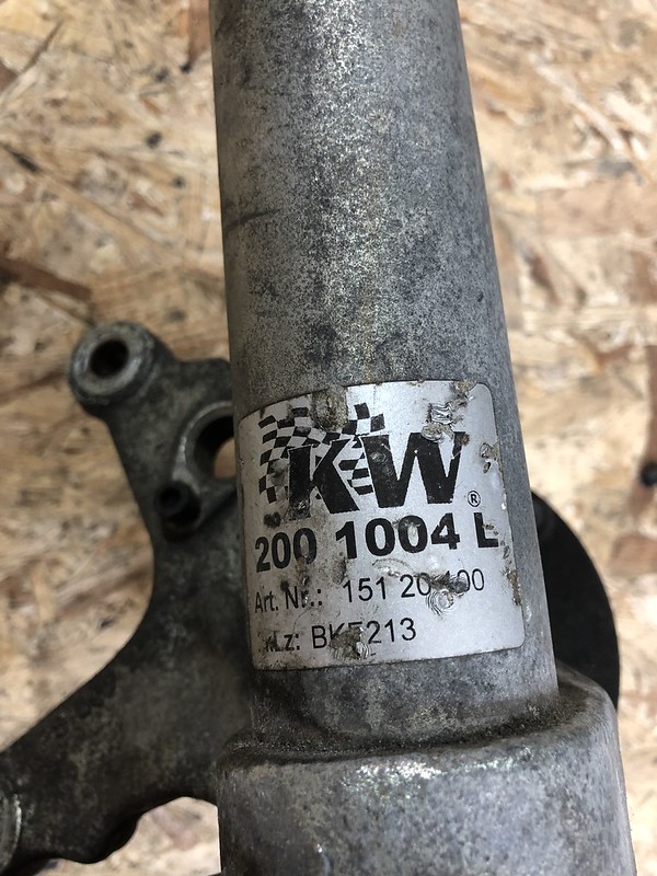 BMW E30 M3 KW // V3 // Front Suspension + Steering knuckels