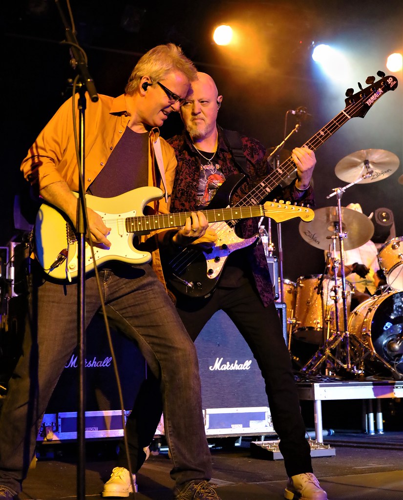 Raines & Fowler Scott Raines (guitar) & Dave Fowler (bass)… Flickr