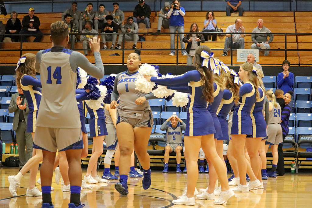 Barton W's Basketball vs Garden City 2020 Flickr