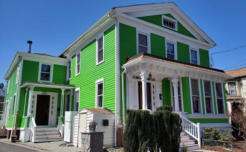 Fair Haven CT The Most Brightly Painted House in Connectic… Flickr
