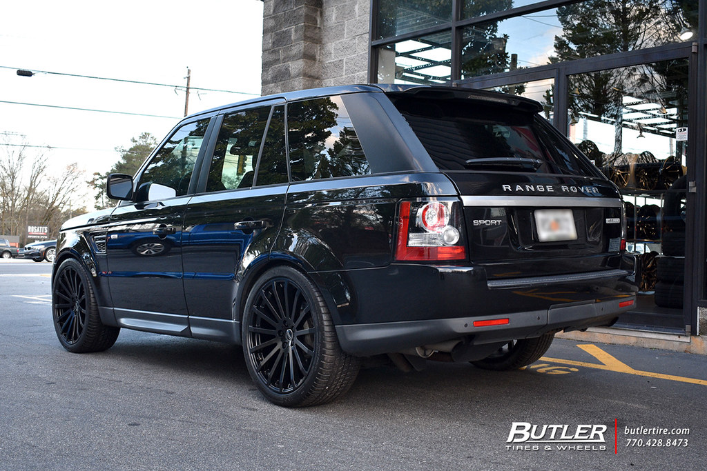 Range Rover Sport with 22in Redbourne Dominus Wheels and Michelin Pilot Sport AS3+ Tires a