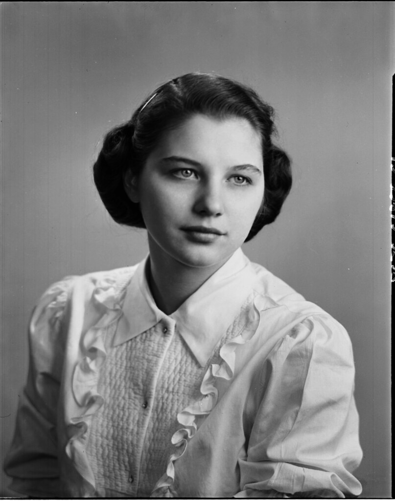 8070_01850_01 Anna Lorraine Hartman, senior Gettysburg H… Flickr