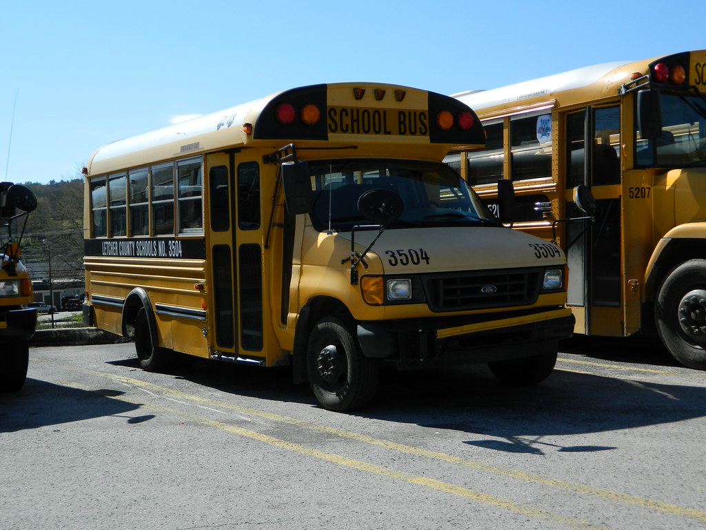 Letcher County Schools 3504 Bus garage Whitesburg, KY Flickr
