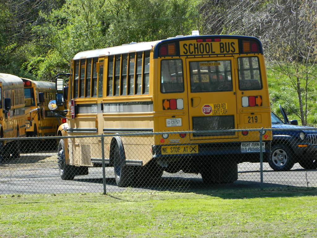 Letcher County Schools 219 Bus lot Whitesburg, KY Flickr