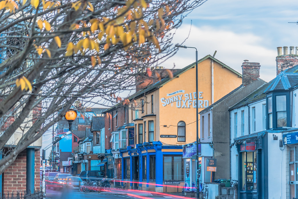 The Sunny Side of Oxford Oxford's Cowley Road leads east f… Flickr