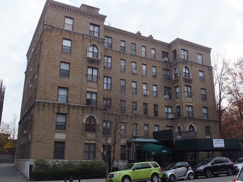 Apartment Building in Flushing Friscocali Flickr